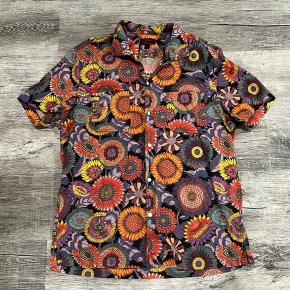 J. Crew Other - J.Crew Men’s liberty fabric limited edition button up floral - M